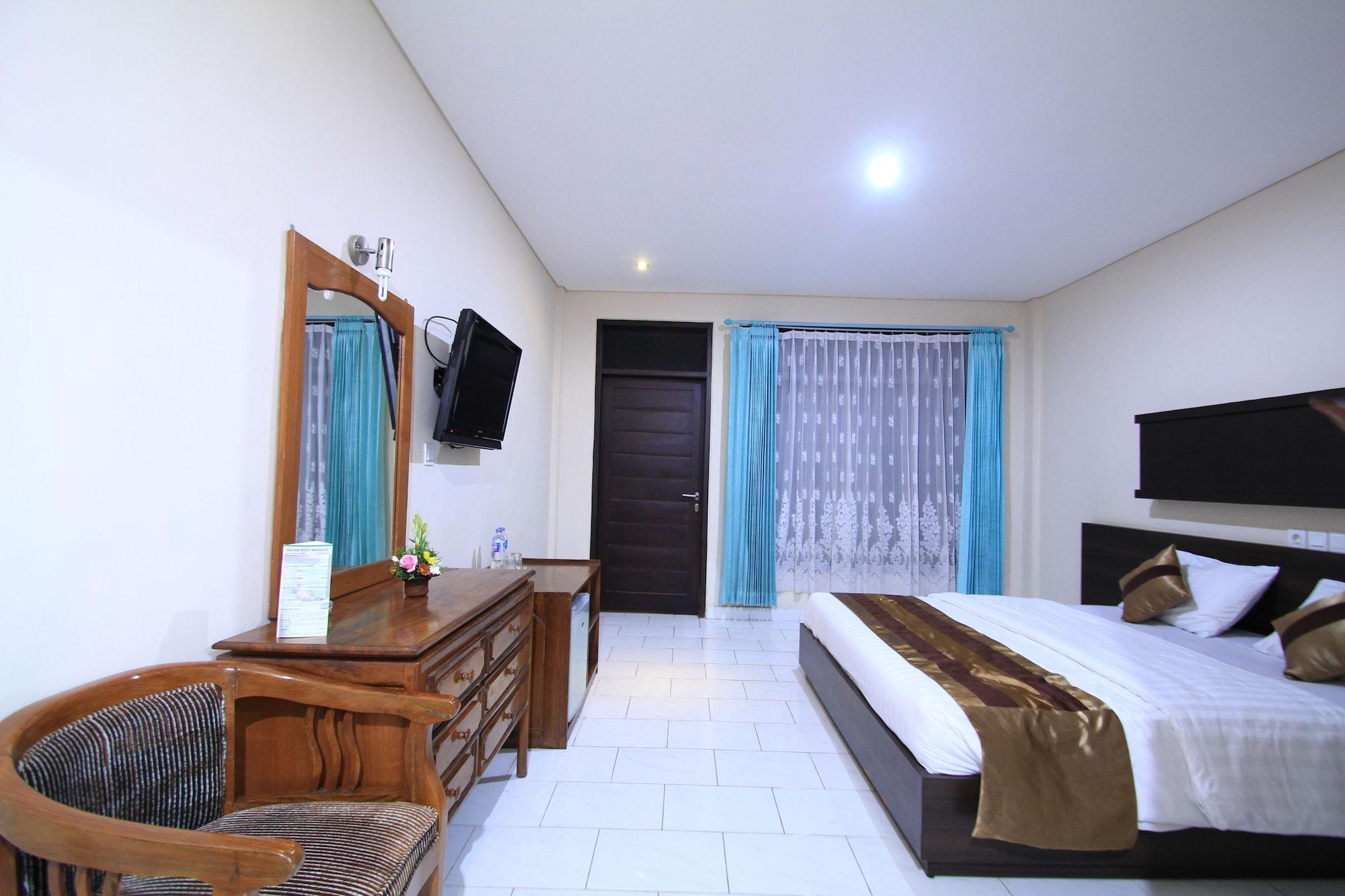 Bakung Beach Resort Kuta Lombok Exteriör bild