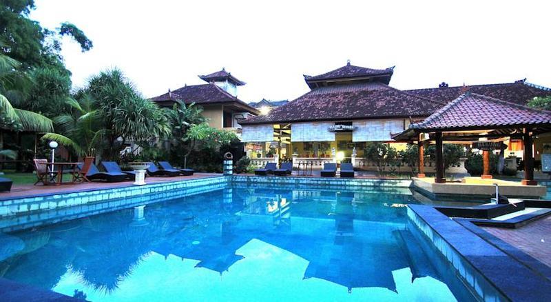 Bakung Beach Resort Kuta Lombok Exteriör bild