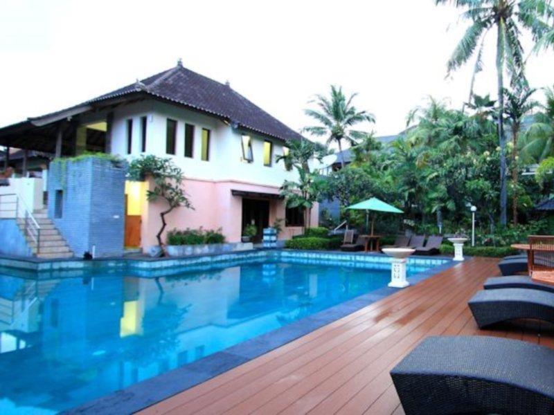 Bakung Beach Resort Kuta Lombok Exteriör bild
